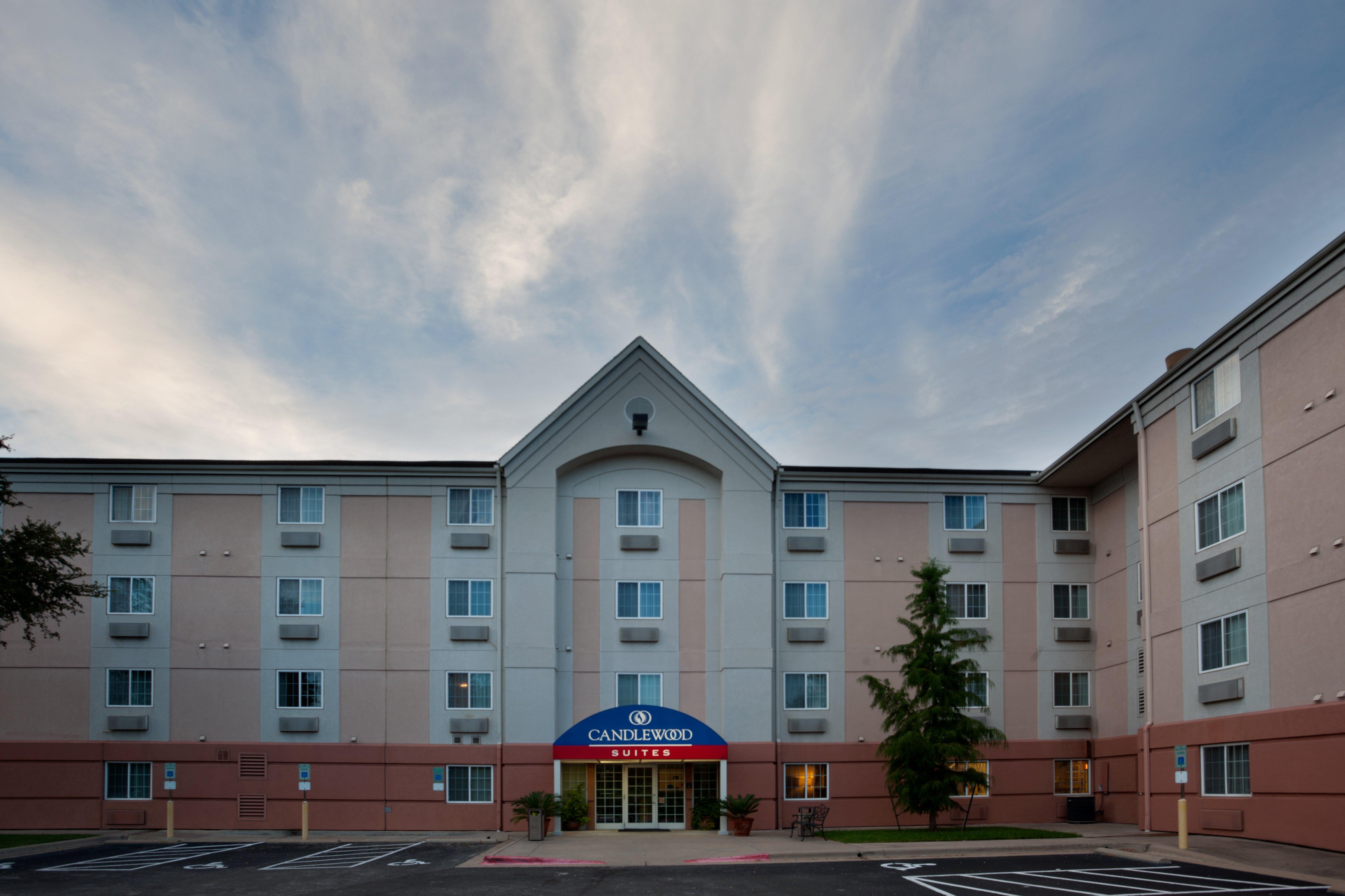 Sonesta Simply Suites Austin The Domain Area Exterior photo